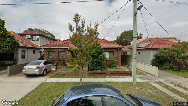 Street View near 18 ISAAC SMITH ST