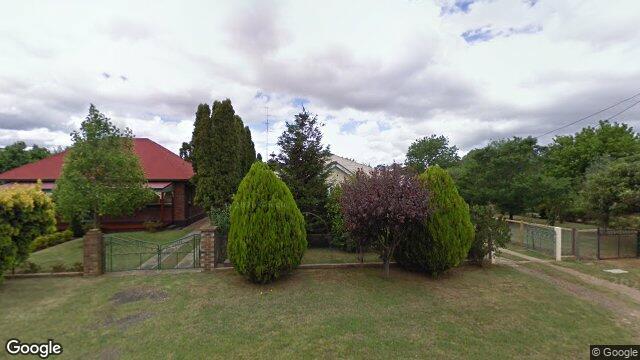 Street View near 45 BRISBANE ST