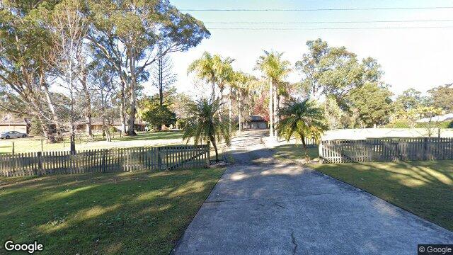 Street View near 18 KINGDON PDE