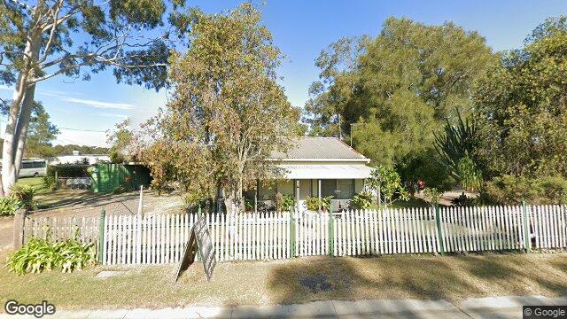 Street View near 743 WOLLOMBI RD