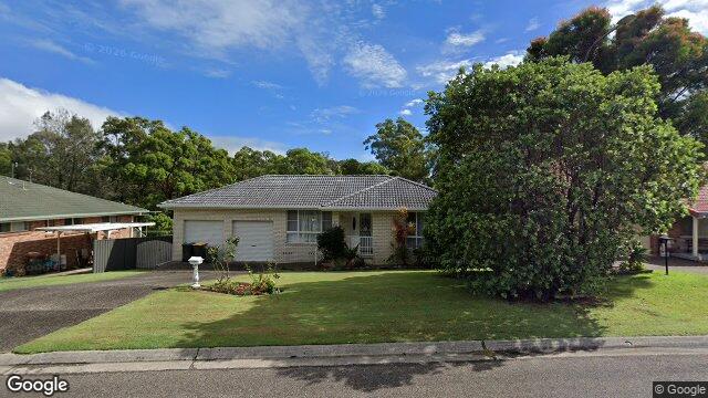 Street View near 9 KOONWARRA ST