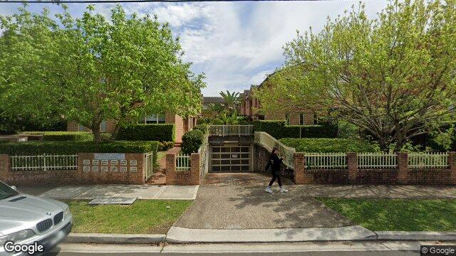 Street View near 2/55 REGATTA RD
