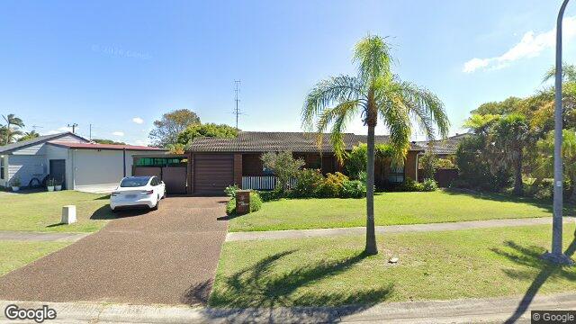 Street View near 3 CABBAGE TREE PALM CRES