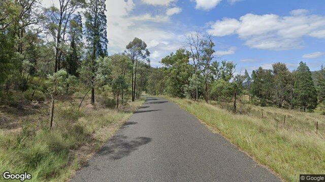 Street View near BAERAMI CREEK RD