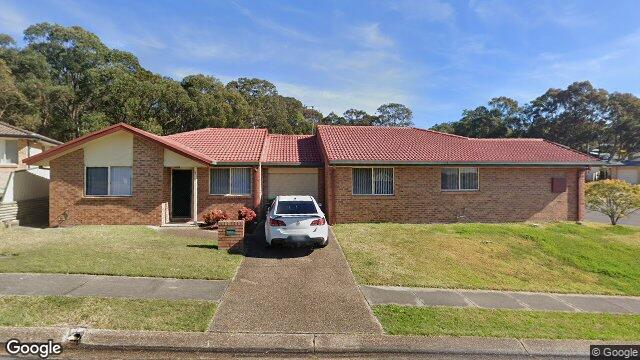 Street View near 2/8 HADDINGTON DR