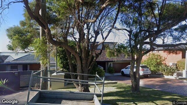 Street View near 46 WOODLANDS RD