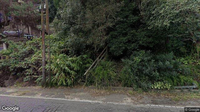 Street View near 970 BARRENJOEY RD
