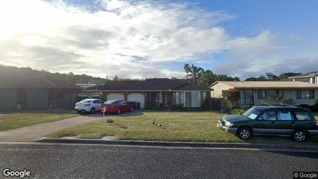 Street View near 6 BELBOWRIE PDE