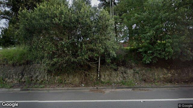 Street View near 51 HAWKESBURY VALLEY WAY