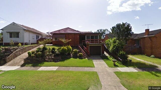 Street View near 70 BATTYE AVE