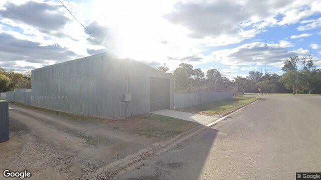 Street View near 144 JERILDERIE ST