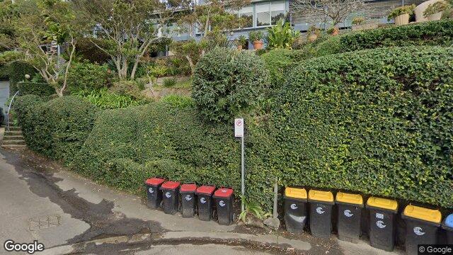Street View near 25 RAYNER RD