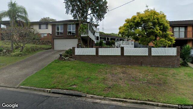 Street View near 17 WOMMARA AVE