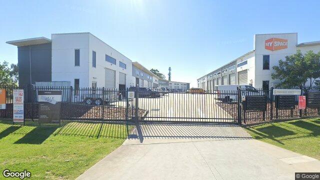 Street View near 8 MURRAY DWYER CCT