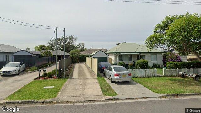 Street View near 2/3 A WESTERN AVE