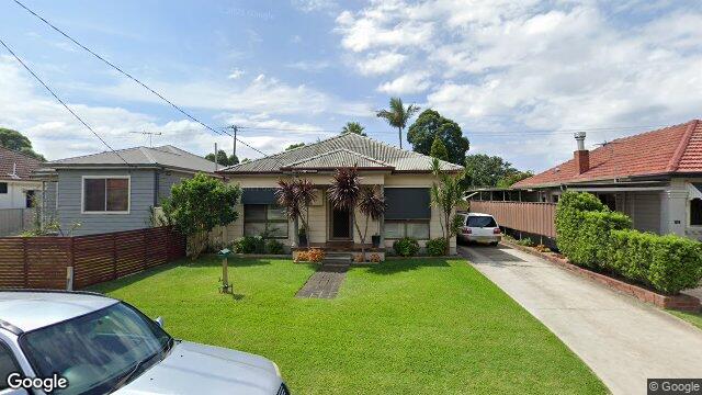 Street View near 10 AUSTIN ST