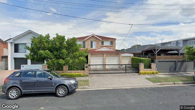 Street View near 7 KEMP ST