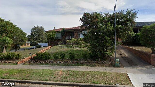 Street View near 110 BLAXLAND AVE