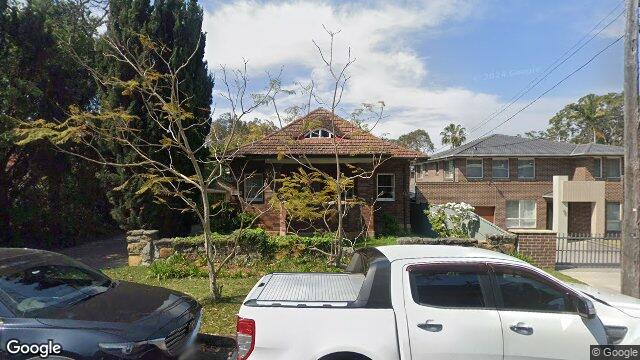 Street View near 16 DERBY RD
