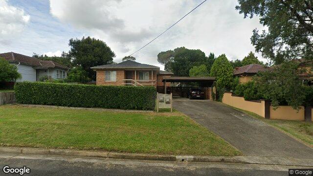 Street View near 186 MCKAY ST