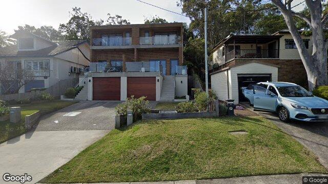 Street View near 73 A MATSON CRES