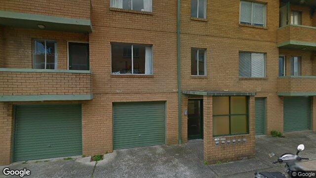 Street View near 4 HILL ST