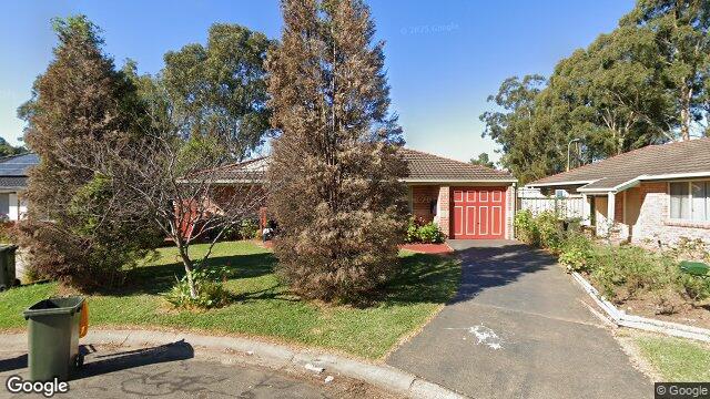 Street View near 14 CORMACK PL