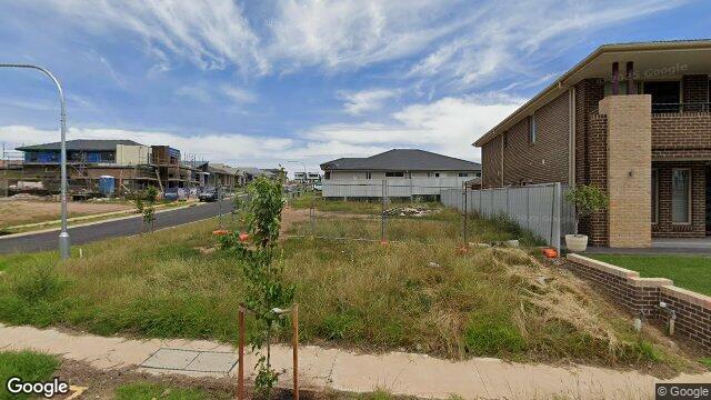 Street View near 42 BEGA ST