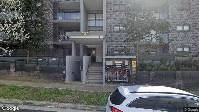 Street View near 112/121 ARBUTUS ST