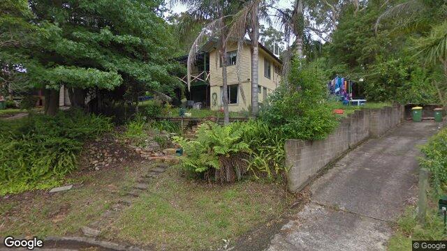 Street View near 7 BRUSH BOX CRES