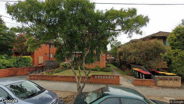 Street View near 2/111 GRAHAM ST