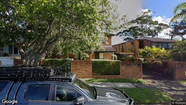 Street View near 1/71 SEAVIEW ST