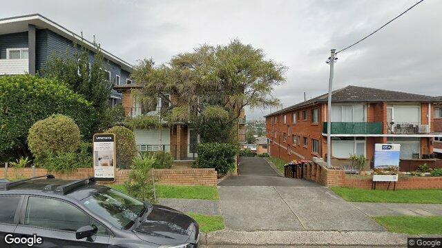 Street View near 5/64 CROWN RD