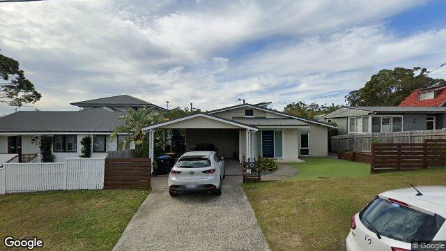 Street View near 122 ROSE AVE