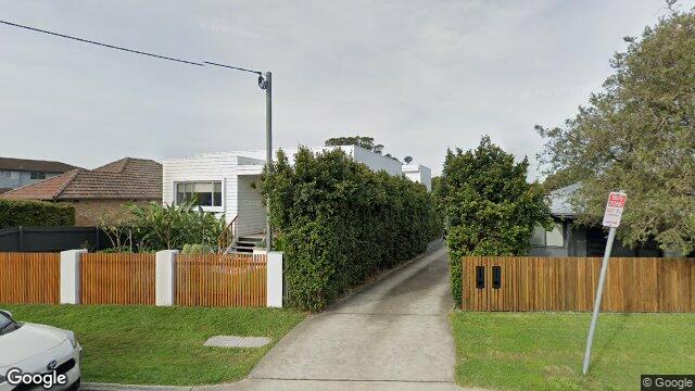 Street View near 111 B PITT RD
