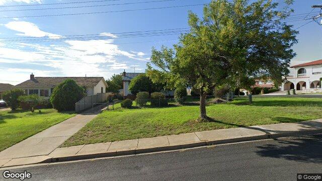 Street View near 86 CREST RD