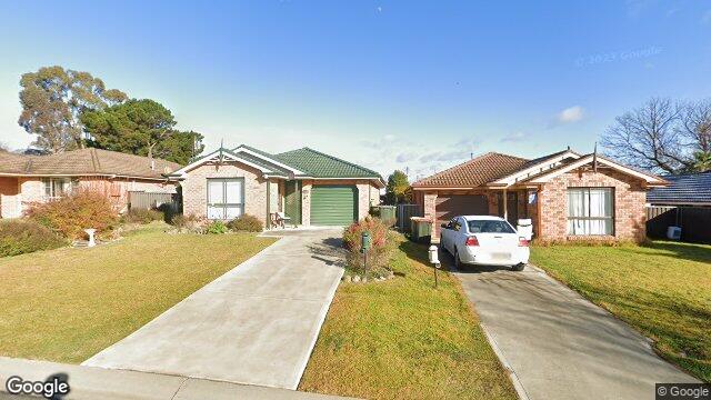 Street View near 17 A DEES CL