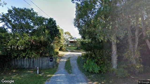Street View near 400 WOOYUNG RD