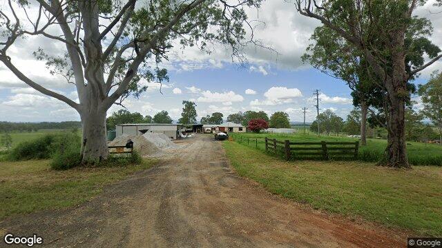 Street View near 340 OLD DYRAABA RD
