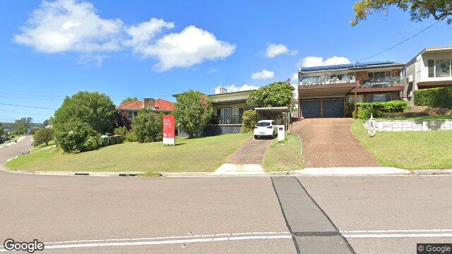Street View near 2 CESSNOCK RD