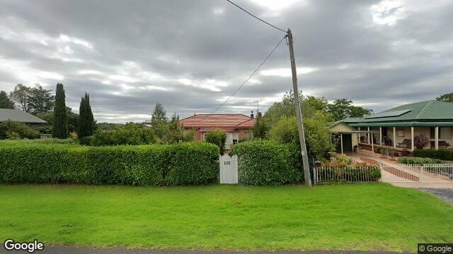 Street View near 568 BORENORE RD