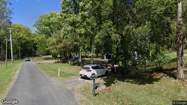 Street View near 32 RYANS RD