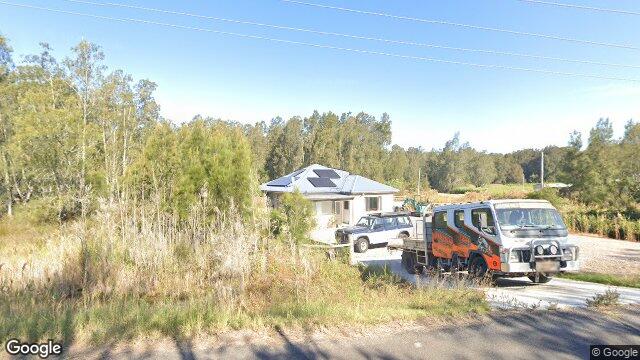Street View near 226 MARSH RD